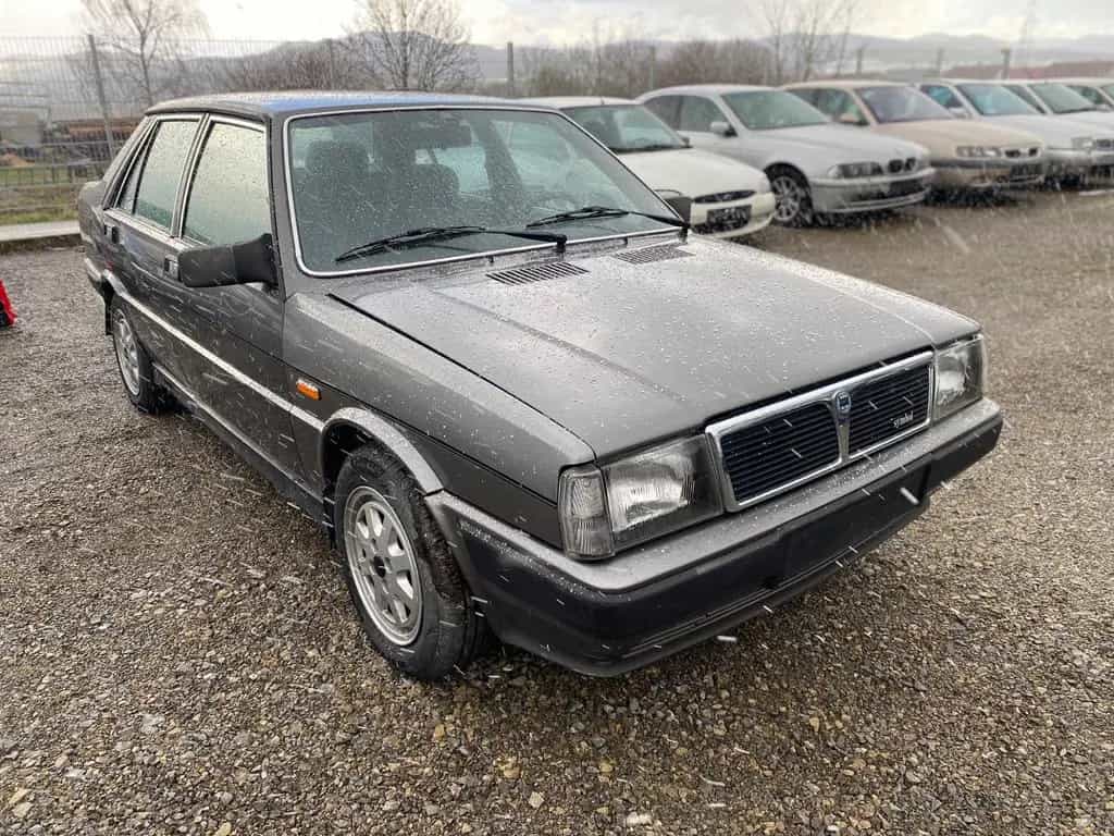Lancia Prisma 1.6 Liter!!*RARITÄT*Kein ROST!Wenig km* 07/1987-photo-2