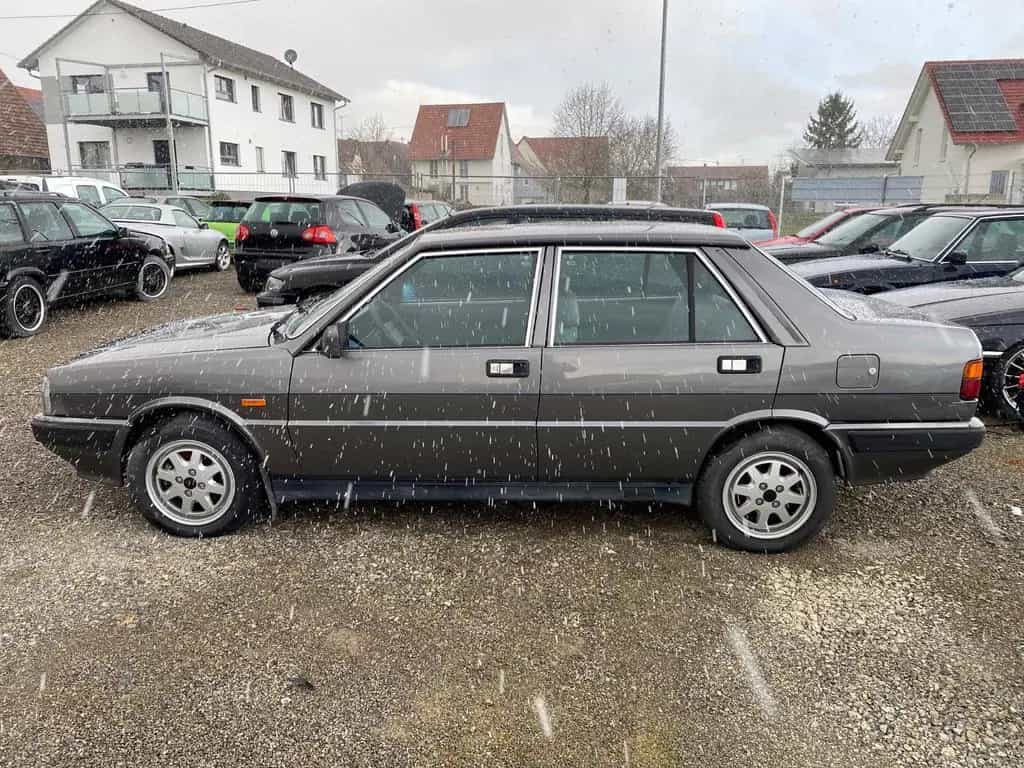 Lancia Prisma 1.6 Liter!!*RARITÄT*Kein ROST!Wenig km* 07/1987-photo-7