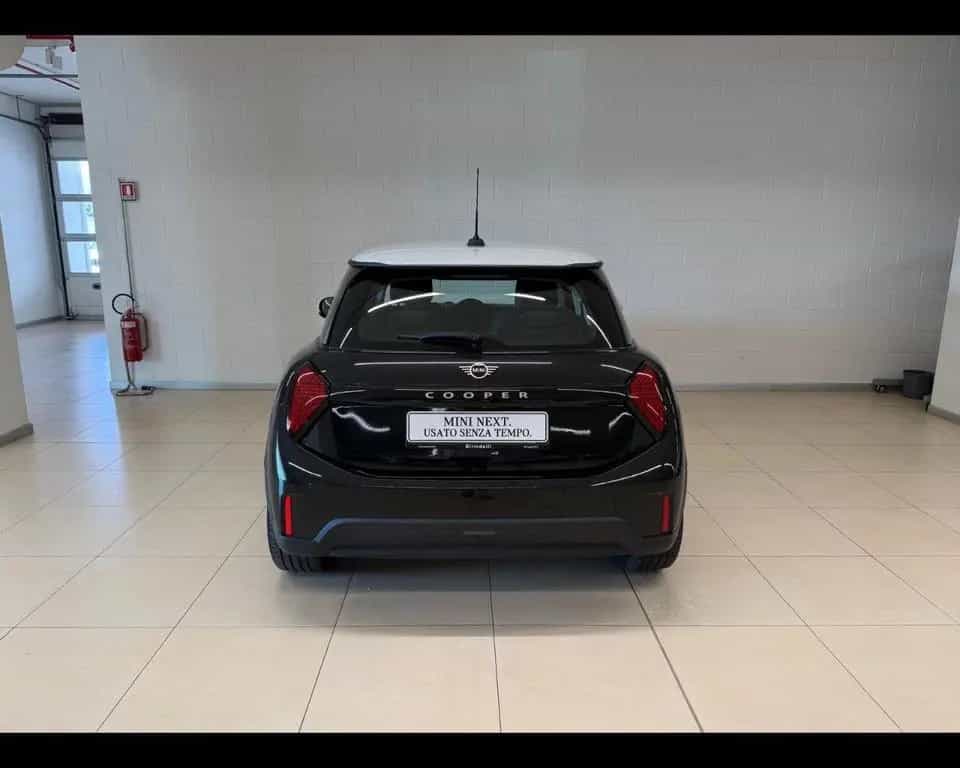 Other Other MINI Mini Cooper C 06/2025-photo-5