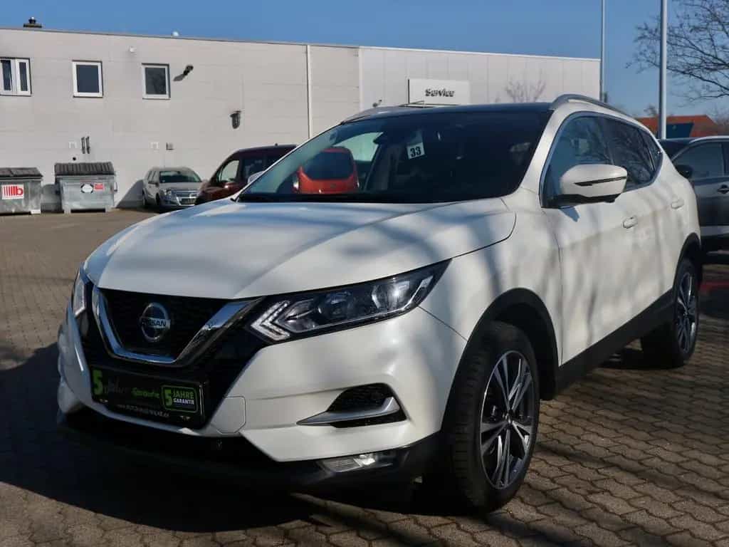 Nissan Qashqai 1.3 DIG-T Zama Navi+Pano+SD+SHZ+Klimaaut 12/2020-photo-1