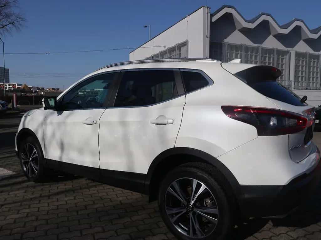 Nissan Qashqai 1.3 DIG-T Zama Navi+Pano+SD+SHZ+Klimaaut 12/2020-photo-4