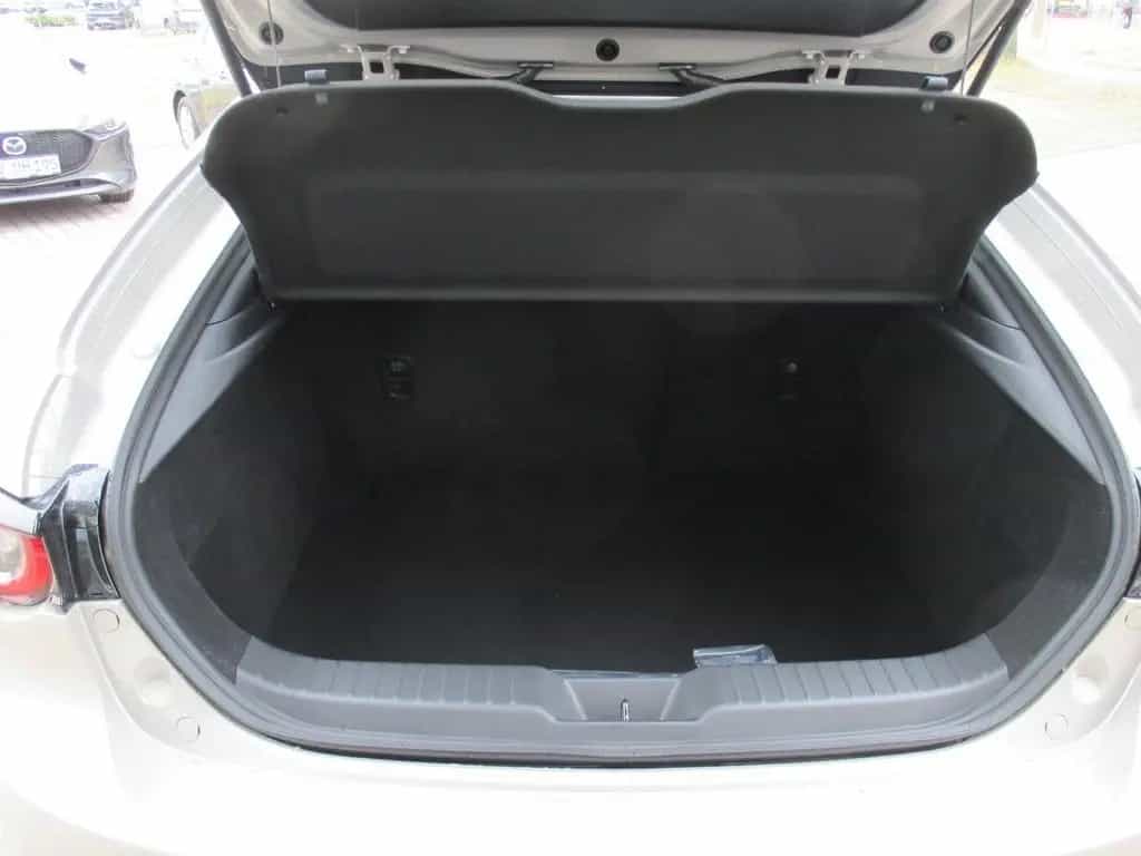 Mazda 3 5HB 2.5L e-SKYACTIV G 140 6MT FWD Nagisa 05/2026-photo-6