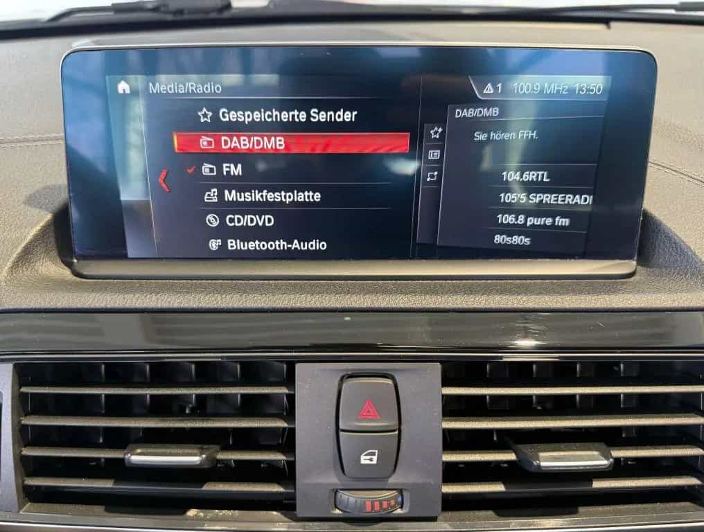 BMW 2 Series 220i Cabrio Sport Line KAM+KOMF+LEDer+HARM+DAB+ 01/2018-photo-27