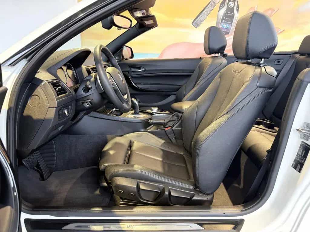 BMW 2 Series 220i Cabrio Sport Line KAM+KOMF+LEDer+HARM+DAB+ 01/2018-photo-4