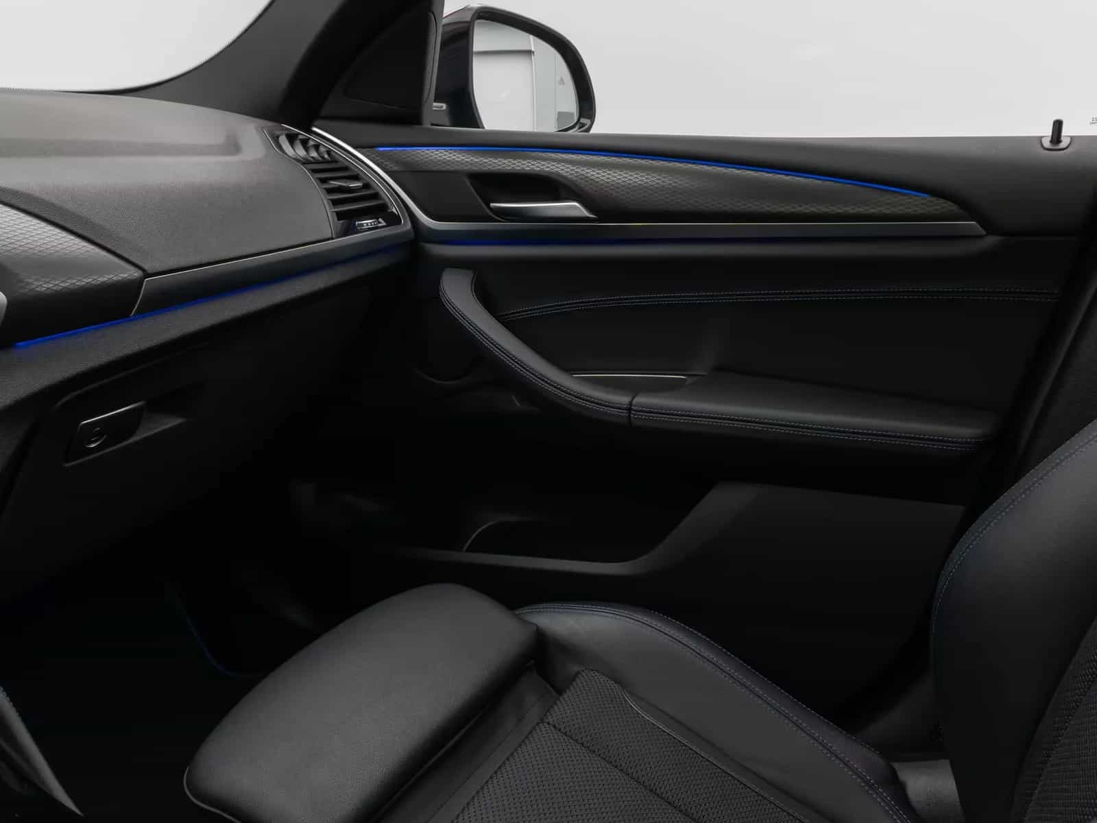 BMW X4 01/2019-photo-33