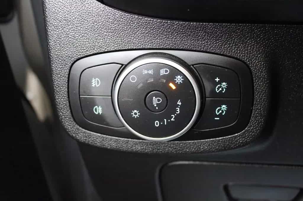Ford Fiesta 1,0 EcoBoost Autom. *NAVI*LED*TEMPOMAT*F1 11/2017-photo-25