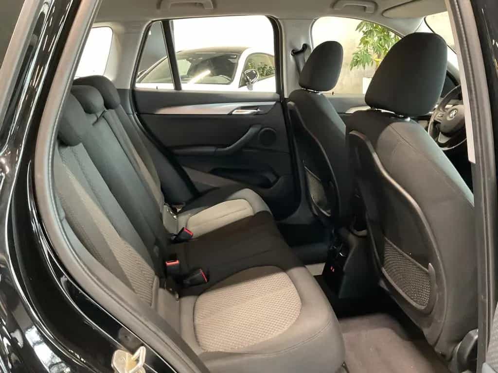 BMW X1 sDr. 18i Advantage AHK Navi BT Sitzh. PDC 17" 02/2019-photo-13