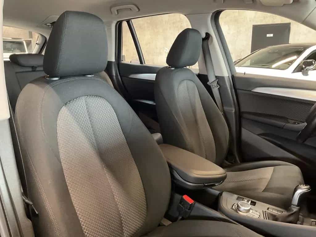 BMW X1 sDr. 18i Advantage AHK Navi BT Sitzh. PDC 17" 02/2019-photo-30