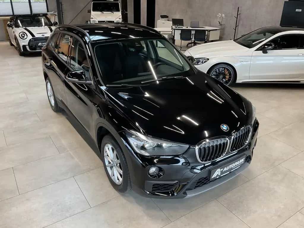 BMW X1 sDr. 18i Advantage AHK Navi BT Sitzh. PDC 17" 02/2019-photo-35