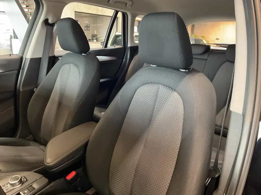 BMW X1 sDr. 18i Advantage AHK Navi BT Sitzh. PDC 17" 02/2019-photo-7