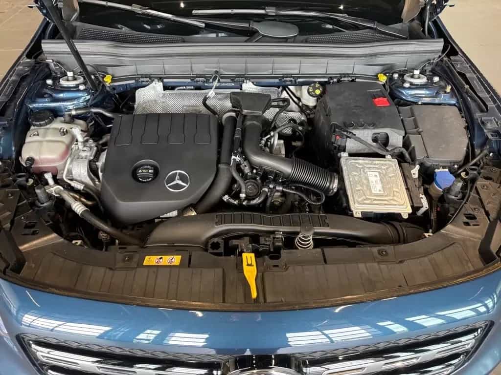 Mercedes-Benz GLB 200 Progressive, Night, Pano, Ad.Sound, RFK 12/2022-photo-3