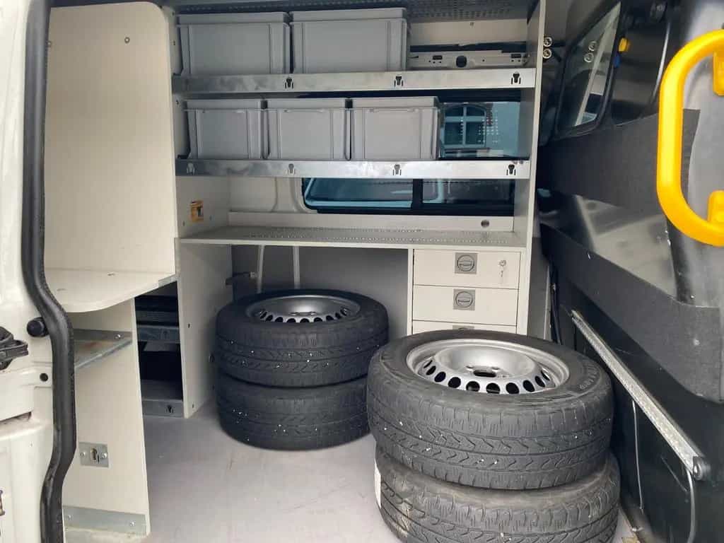 Volkswagen Transporter Kasten Hochdach 4Mo/Büro/Camper-Basis 08/2018-photo-9