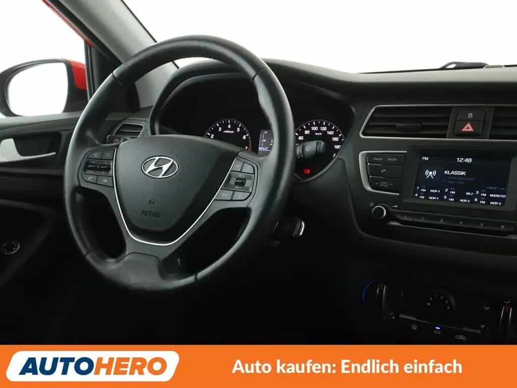Hyundai i20 1.0 TGDI Trend *TEMP*PDC*SHZ*ALU*KLIMA*GARANTIE* 08/2020-photo-12