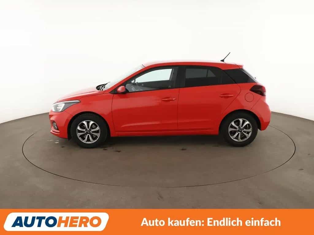 Hyundai i20 1.0 TGDI Trend *TEMP*PDC*SHZ*ALU*KLIMA*GARANTIE* 08/2020-photo-2