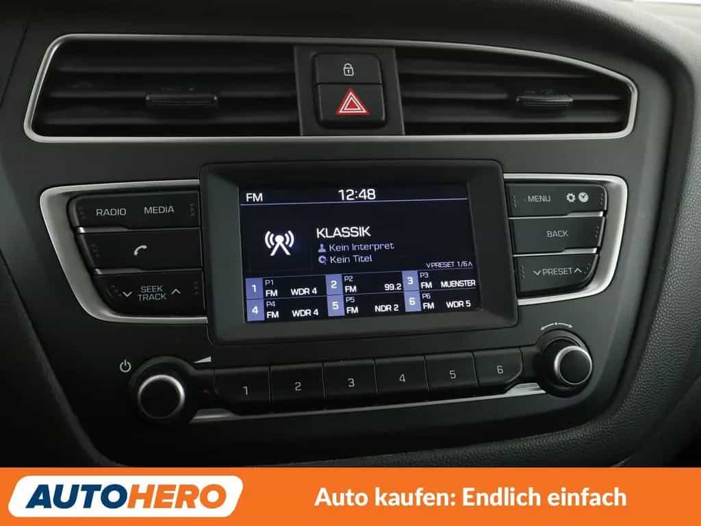Hyundai i20 1.0 TGDI Trend *TEMP*PDC*SHZ*ALU*KLIMA*GARANTIE* 08/2020-photo-22