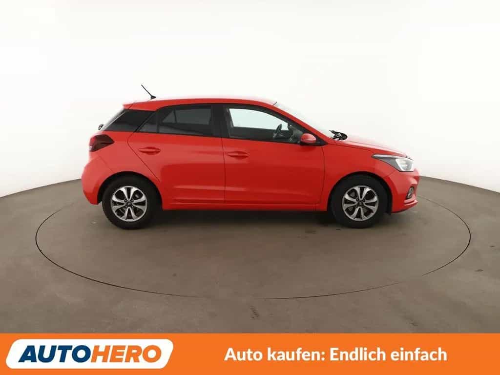 Hyundai i20 1.0 TGDI Trend *TEMP*PDC*SHZ*ALU*KLIMA*GARANTIE* 08/2020-photo-6