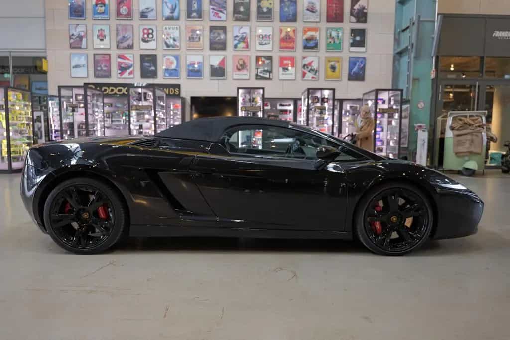 Lamborghini Spyder 5.0 V10*519PS *AWD*E-Gear*Akrapovic*Cam 06/2007-photo-13