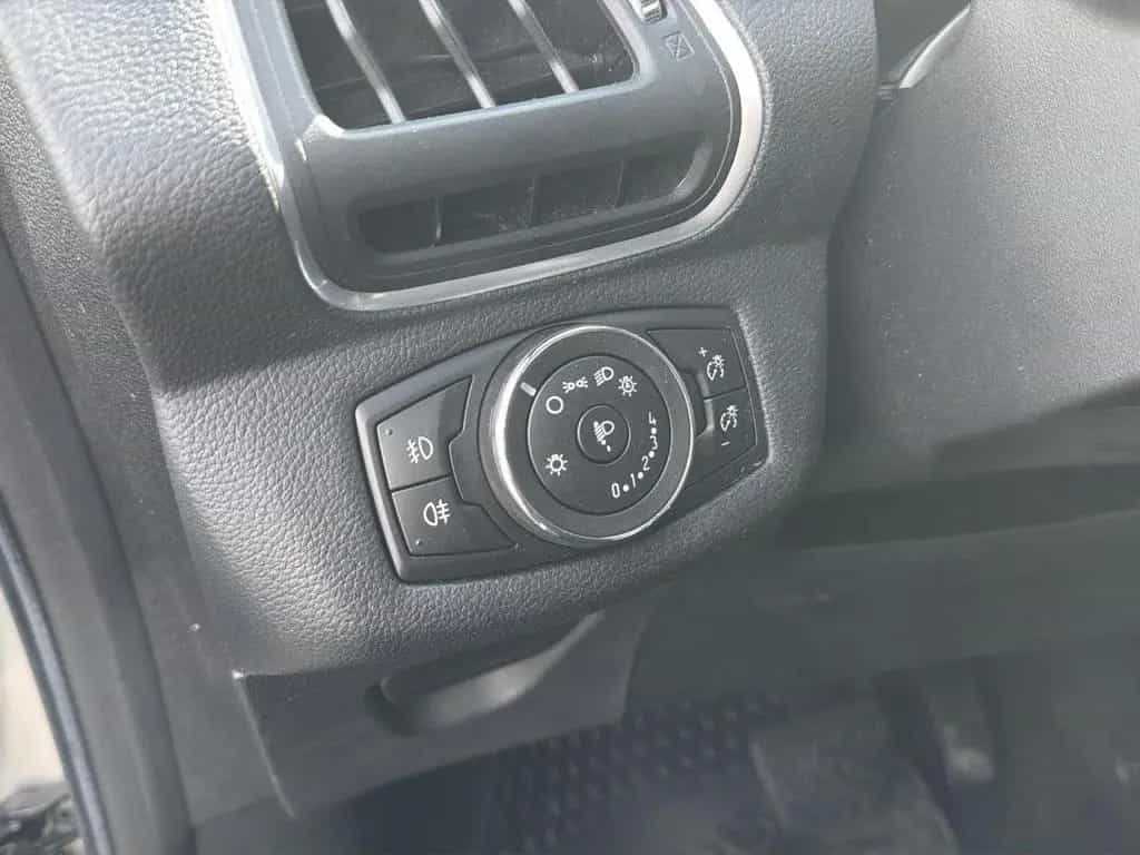 Ford B-Max Titanium Bluetooth Klima Einparkhilfe 11/2012-photo-15