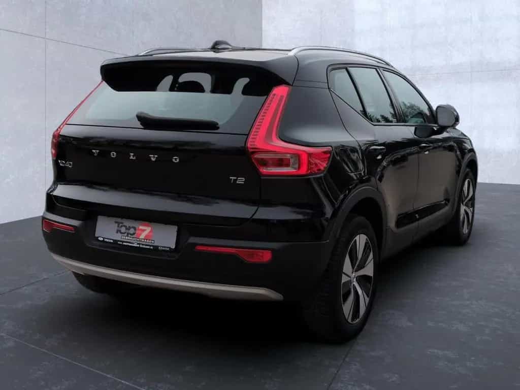 Volvo XC40 T2 Momentum Pro 2WD Bluetooth Navi LED 03/2022-photo-3