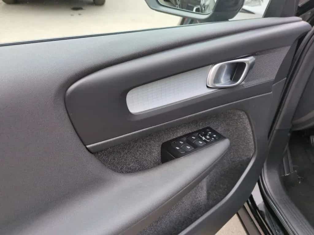 Volvo XC40 T2 Momentum Pro 2WD Bluetooth Navi LED 03/2022-photo-8