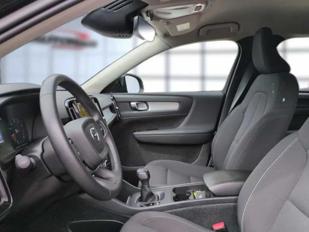 Volvo XC40 T2 Momentum Pro 2WD Bluetooth Navi LED 03/2022-photo-9
