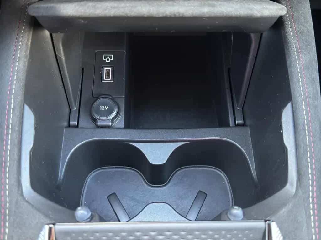 DS Automobiles DS4 DS 4 PT 180 Performance Line Matrix-LED 07/2022-photo-29