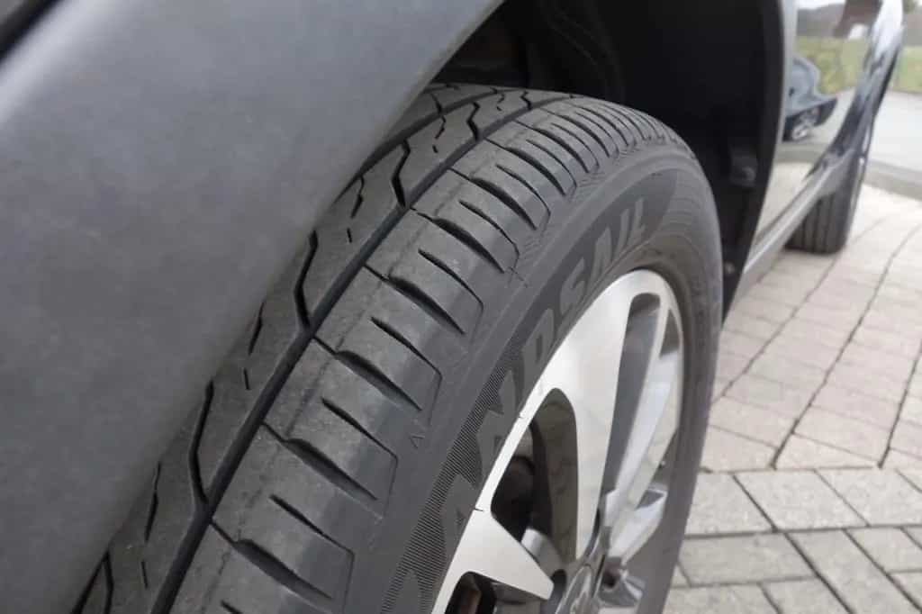 Ssangyong Korando Quartz 4x4.Leder.Automatik.Sitzheiz.AHK 11/2015-photo-17
