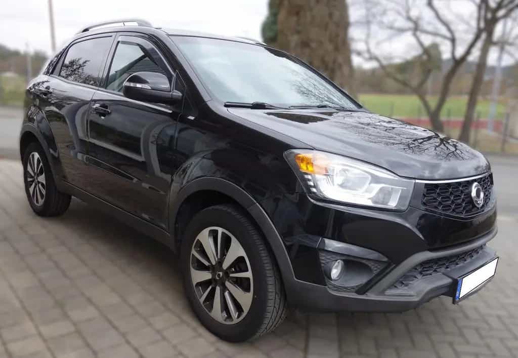 Ssangyong Korando Quartz 4x4.Leder.Automatik.Sitzheiz.AHK 11/2015-photo-2