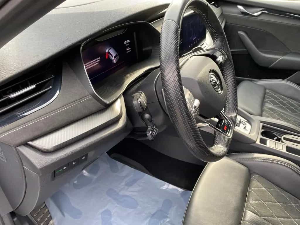Skoda Octavia Combi 2.0 TSI RS PANO/ STH/ACC/NAV/PLA 09/2023-photo-27