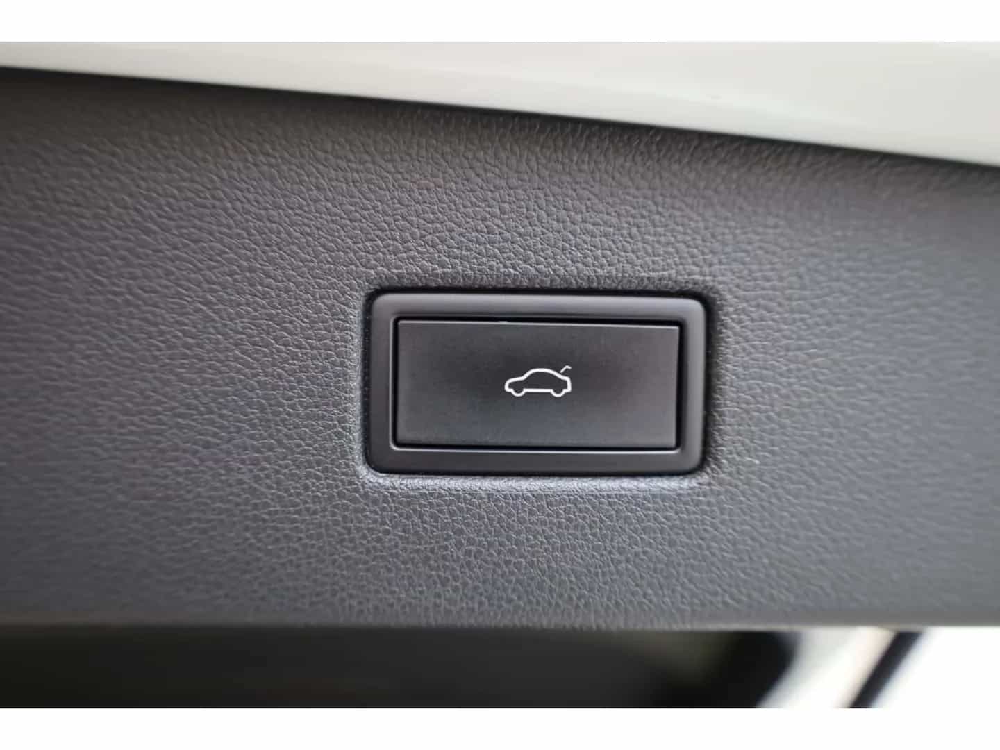 Volkswagen Tiguan 03/2024-photo-16