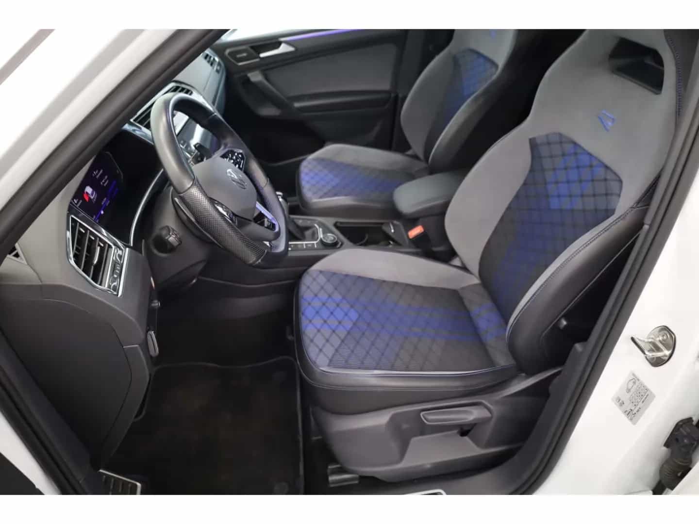 Volkswagen Tiguan 03/2024-photo-5