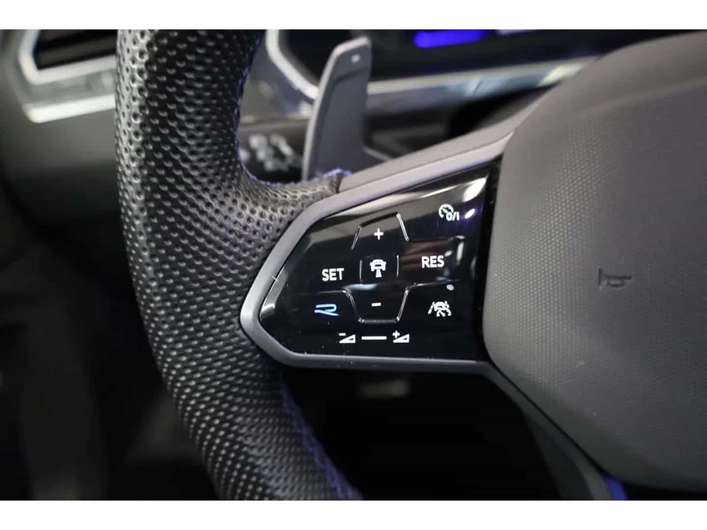 Volkswagen Tiguan 03/2024-photo-9