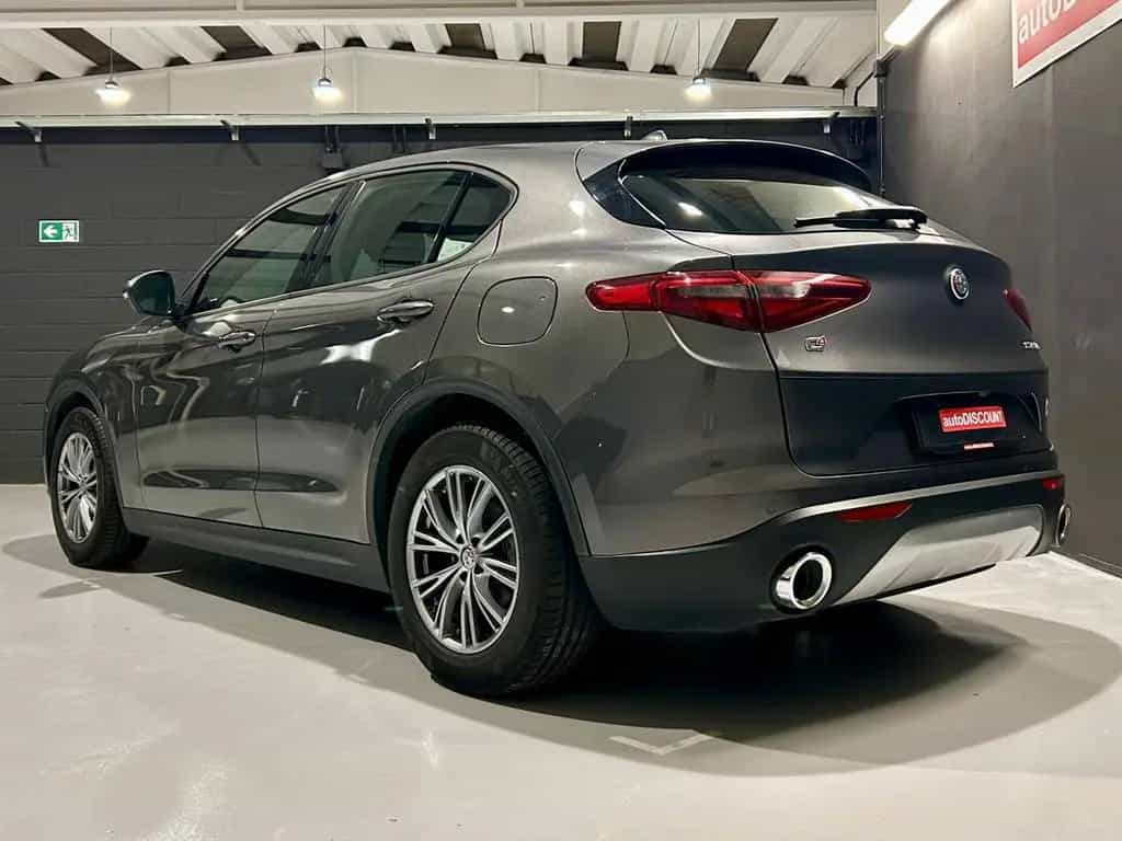 Alfa Romeo Stelvio 2.2 Turbodiesel 190 CV AT8 Q4 08/2021-photo-2