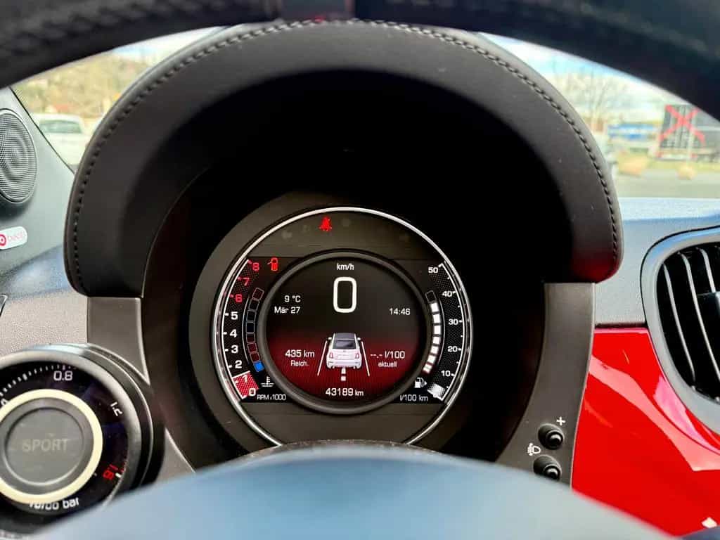 Abarth 595C Cabrio 500°Beats Audio°Einparkhilfe 01/2017-photo-13