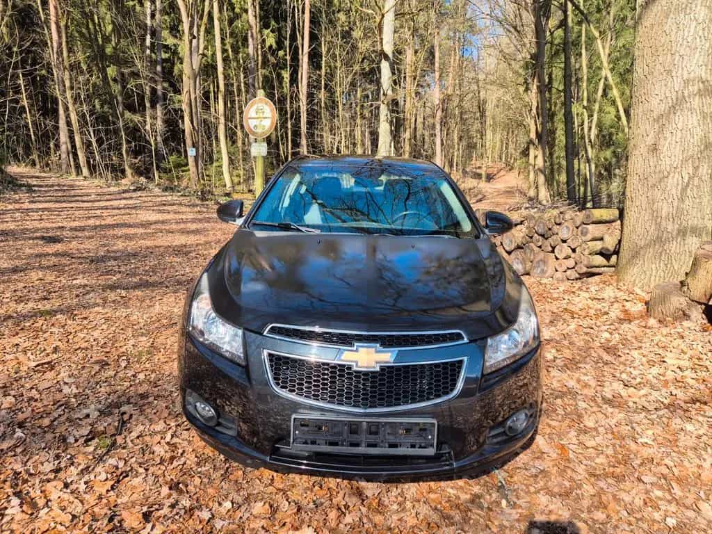 Chevrolet Cruze 1.6 LT Benziner Limousine 08/2011-photo-2