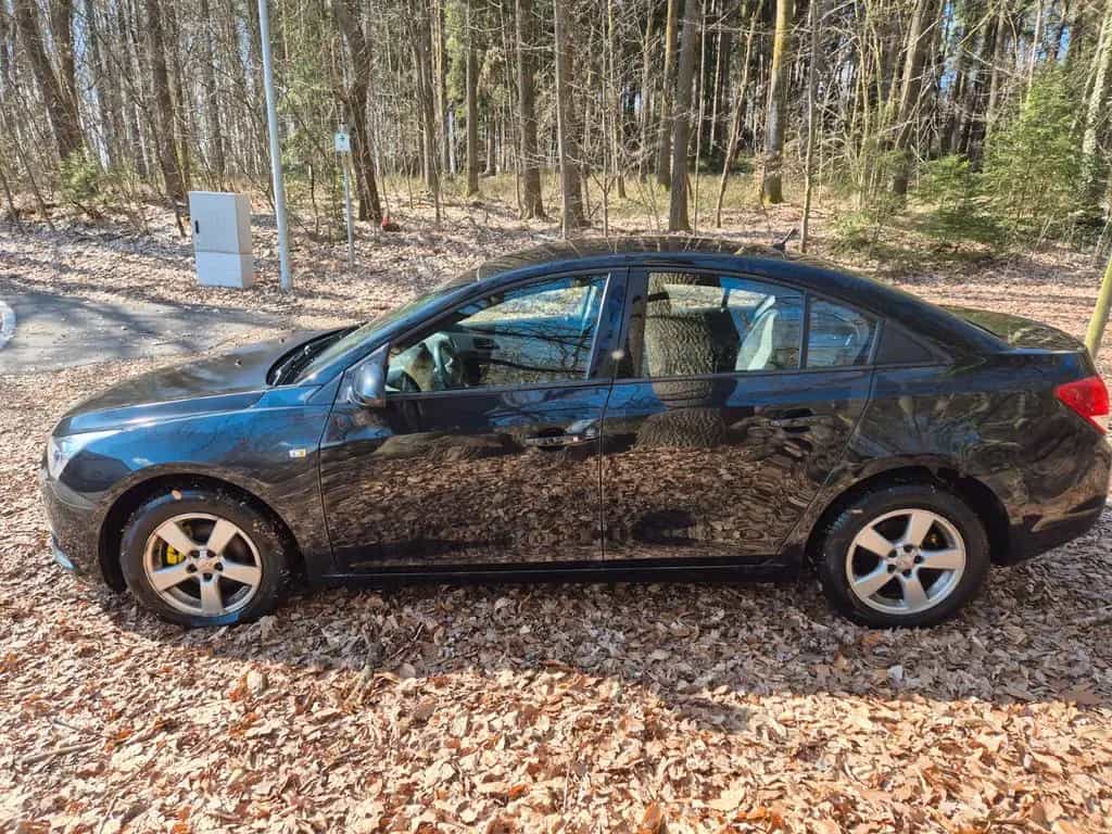 Chevrolet Cruze 1.6 LT Benziner Limousine 08/2011-photo-4