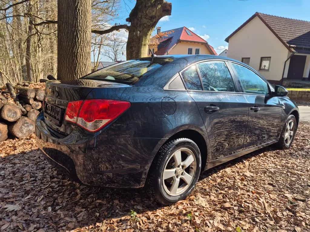 Chevrolet Cruze 1.6 LT Benziner Limousine 08/2011-photo-6