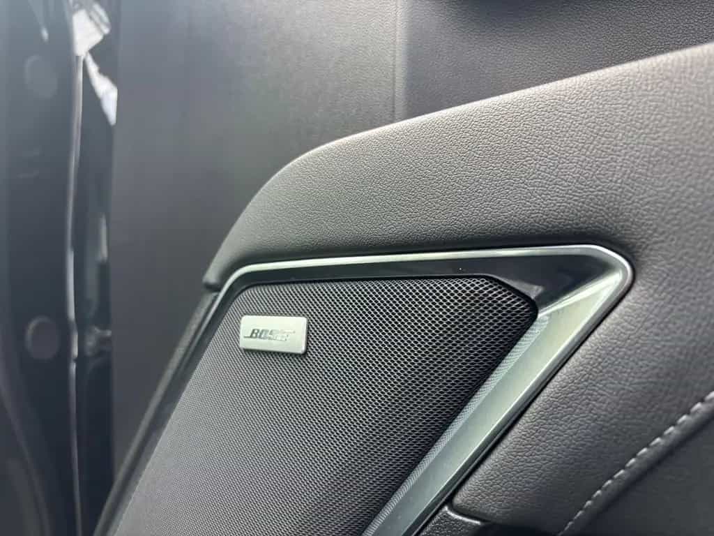 GMC Sierra 5.3 SLT Texas Edition Unfallfrei 1.Hand 01/2025-photo-14