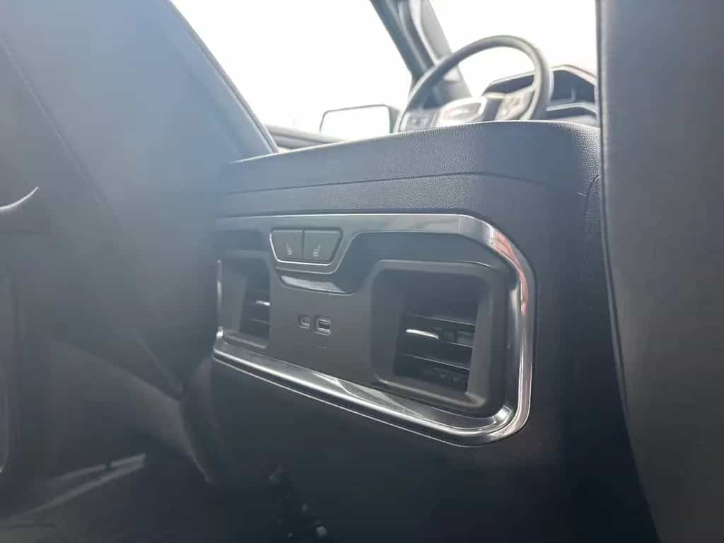 GMC Sierra 5.3 SLT Texas Edition Unfallfrei 1.Hand 01/2025-photo-19