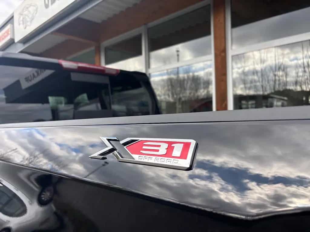 GMC Sierra 5.3 SLT Texas Edition Unfallfrei 1.Hand 01/2025-photo-30