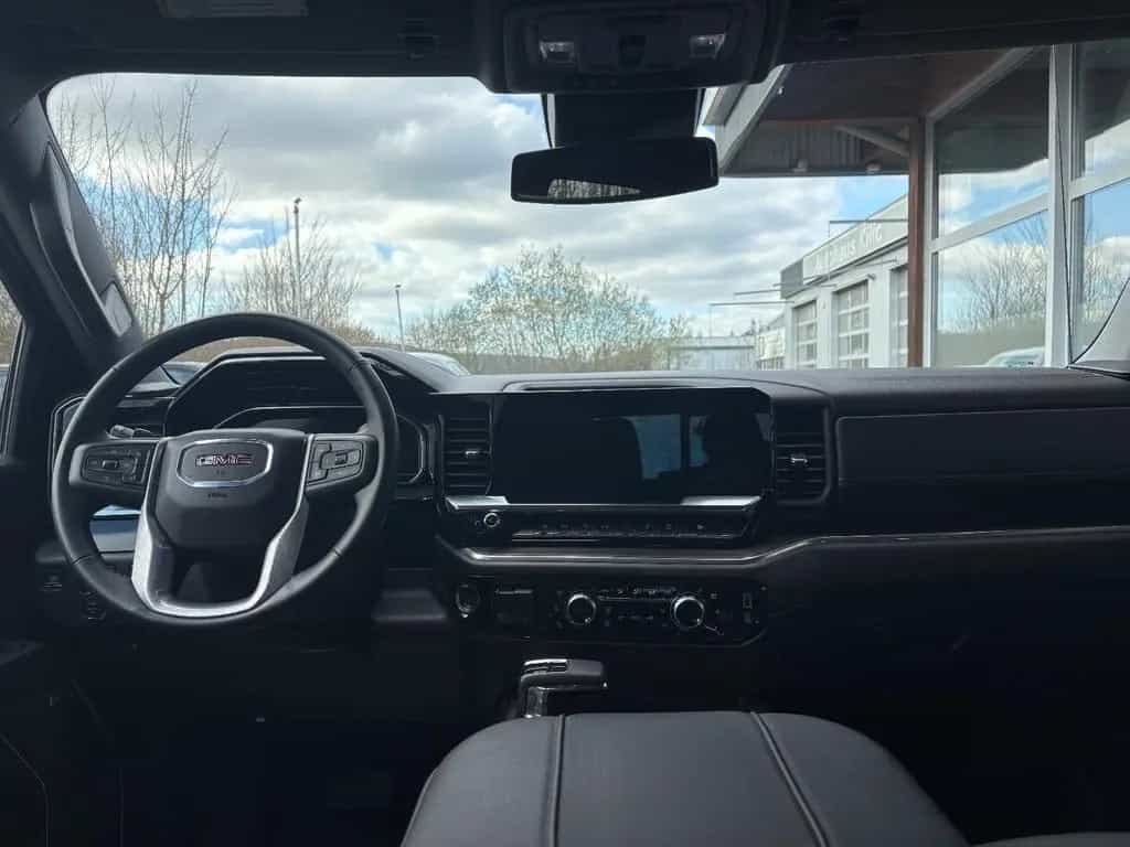 GMC Sierra 5.3 SLT Texas Edition Unfallfrei 1.Hand 01/2025-photo-8