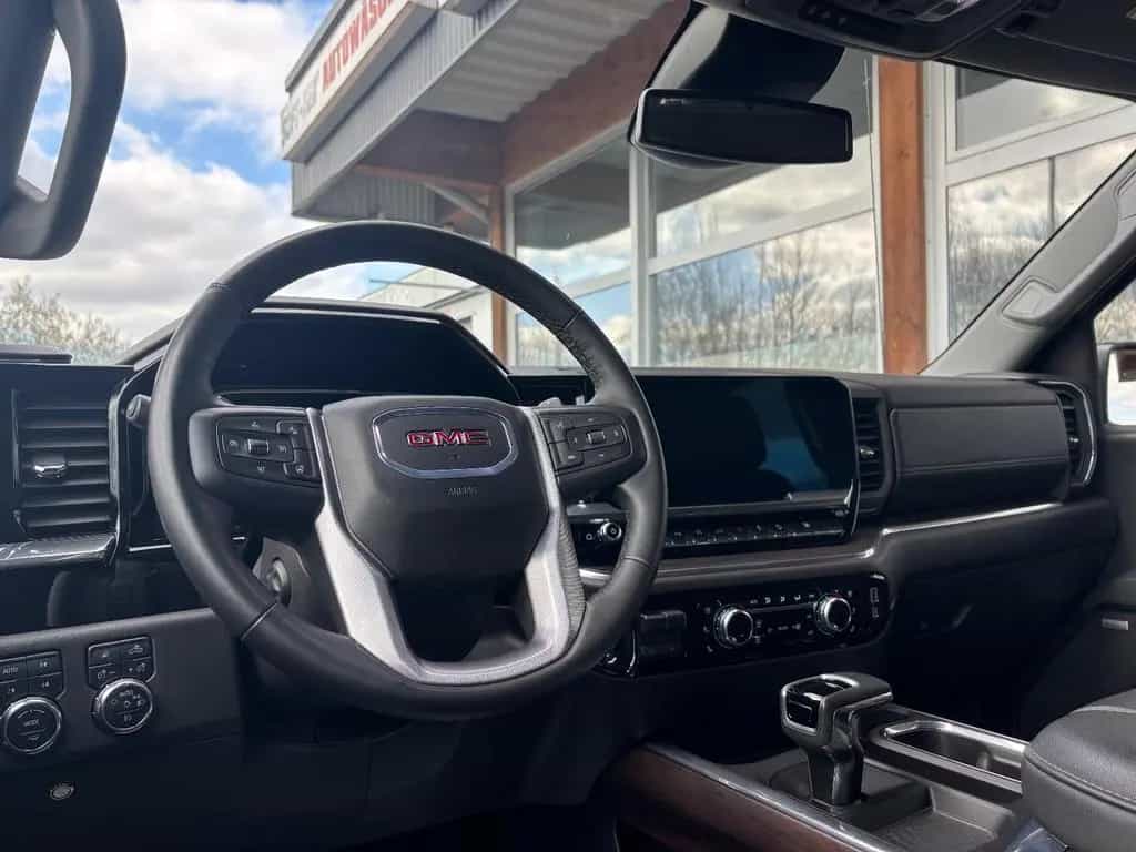 GMC Sierra 5.3 SLT Texas Edition Unfallfrei 1.Hand 01/2025-photo-9