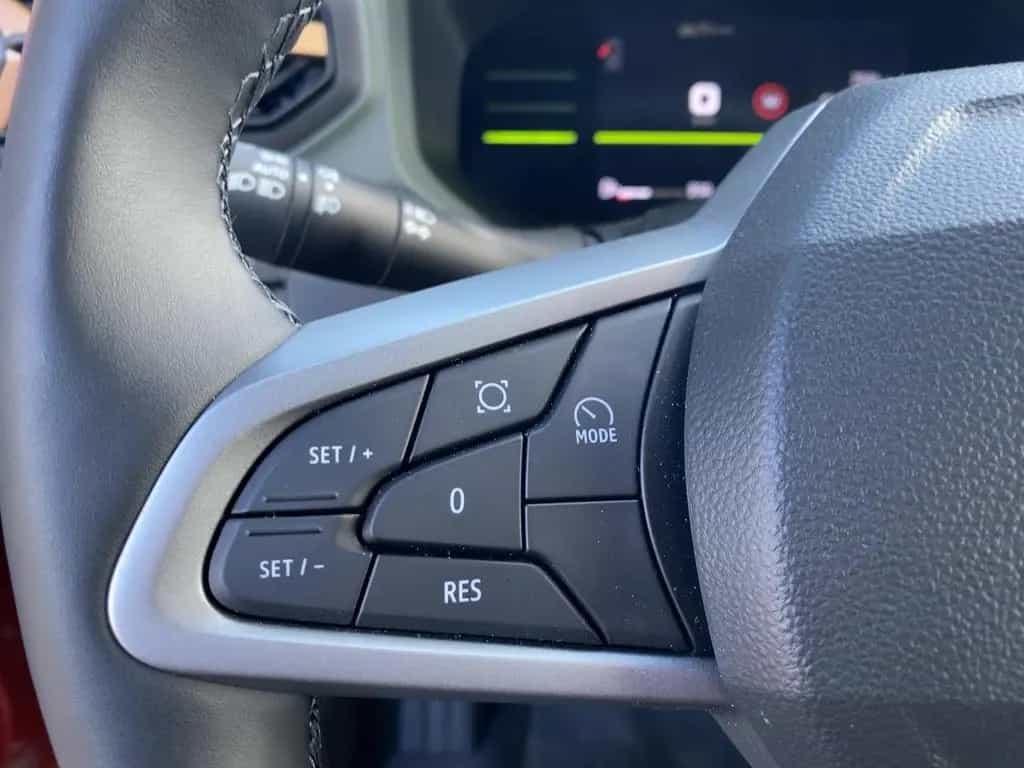 Dacia Duster III 1.2 130 E TCe xtreme CAM*LED*SHZ*PDC 09/2025-photo-14