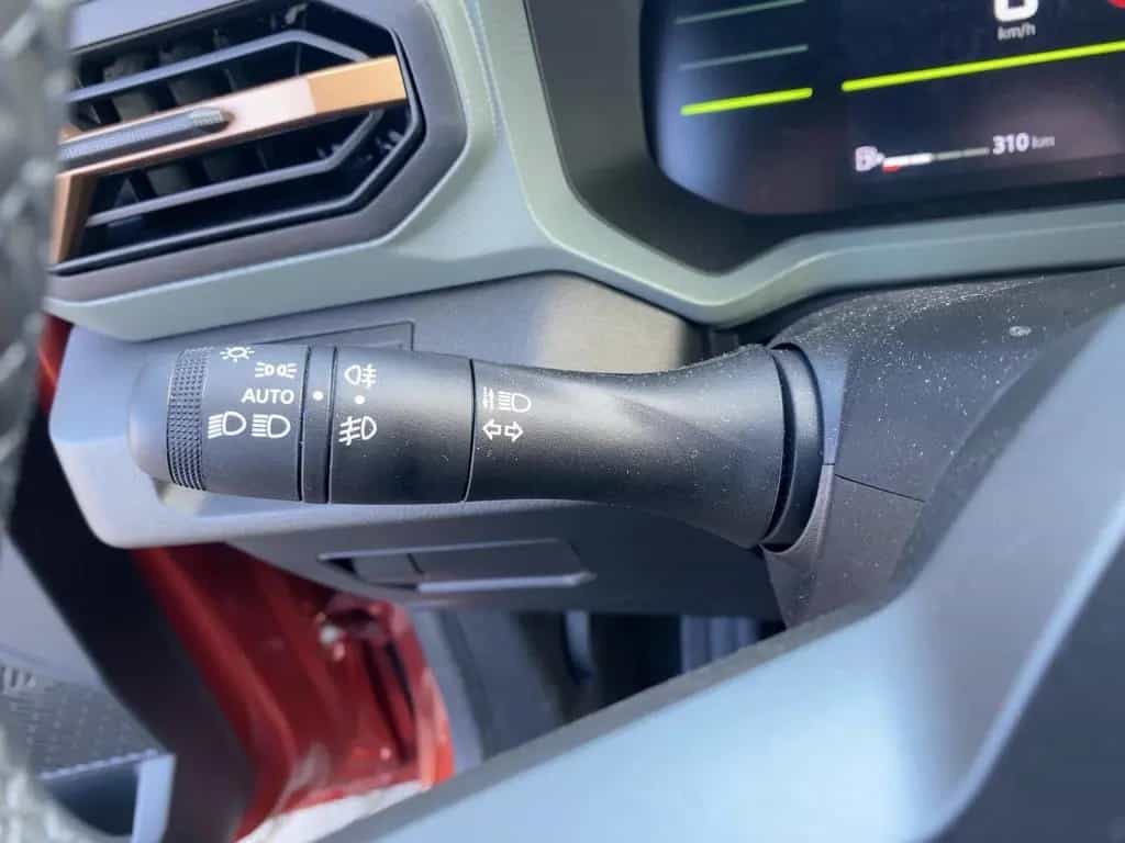 Dacia Duster III 1.2 130 E TCe xtreme CAM*LED*SHZ*PDC 09/2025-photo-16