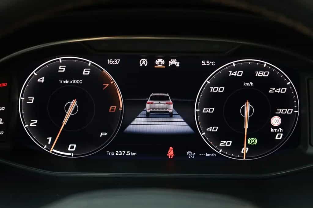 Cupra Ateca 2.0 TSI 4Drive/BEATS/360°/ACC/1 HAND/TOT/ 01/2023-photo-35