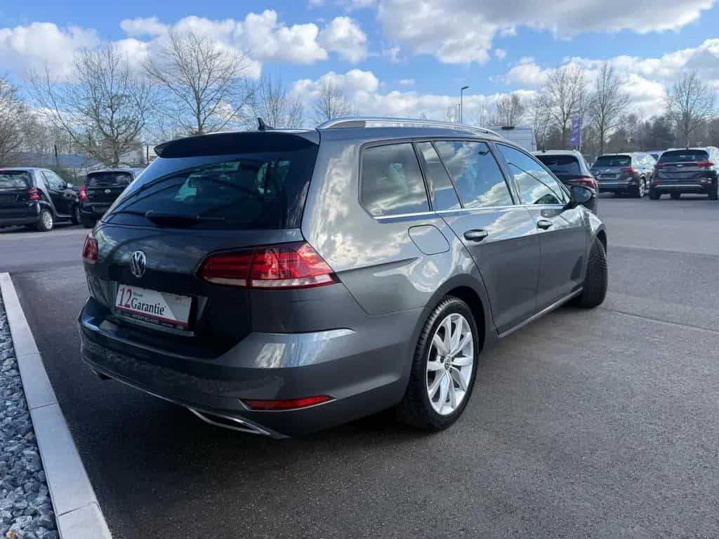Volkswagen Golf VII V. Highline DSG*ACC*CAM*PDC*APPLE CAR* 02/2019-photo-0