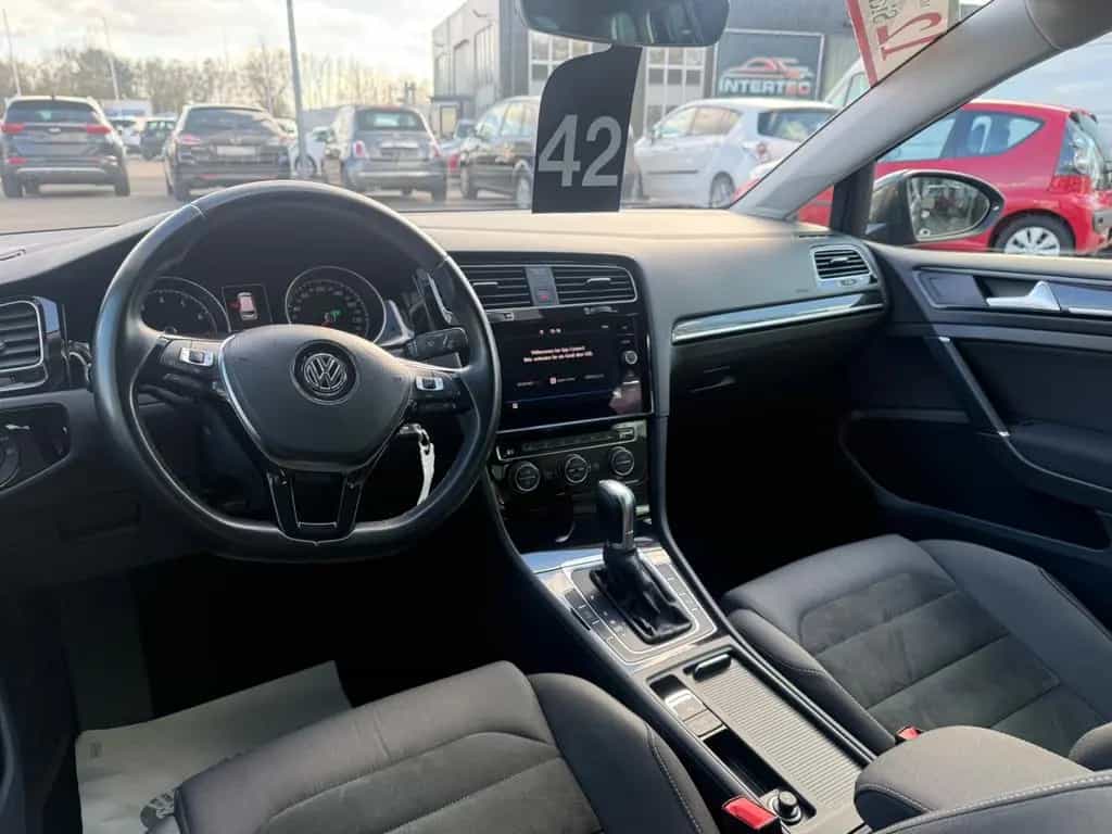 Volkswagen Golf VII V. Highline DSG*ACC*CAM*PDC*APPLE CAR* 02/2019-photo-12
