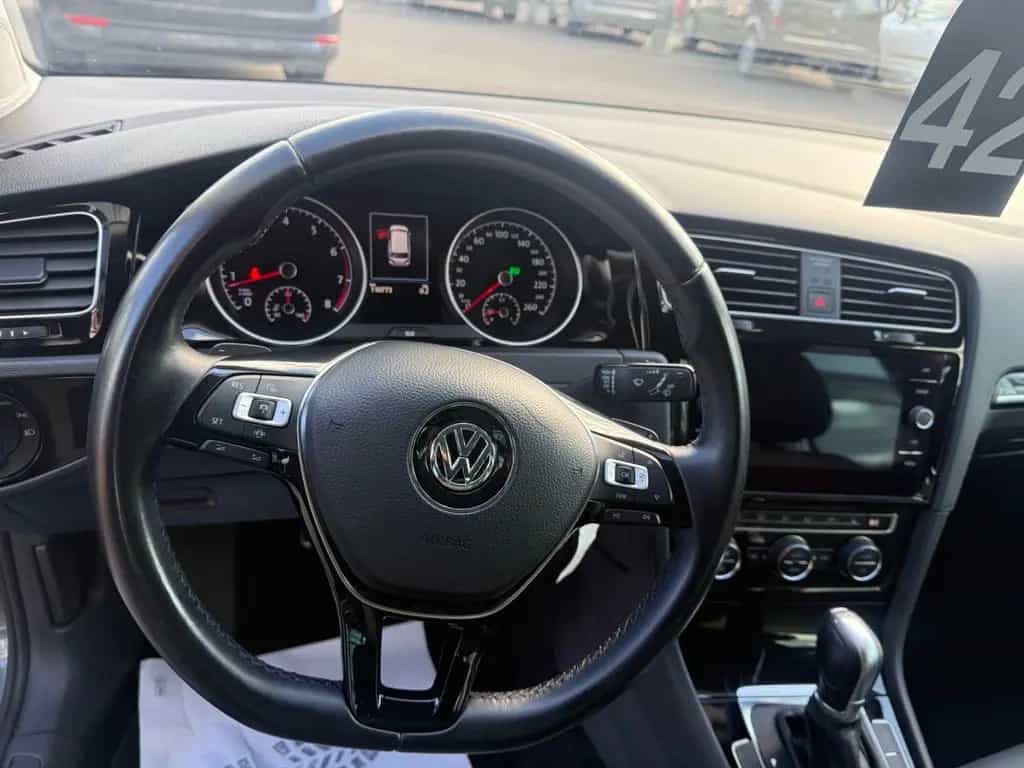 Volkswagen Golf VII V. Highline DSG*ACC*CAM*PDC*APPLE CAR* 02/2019-photo-8