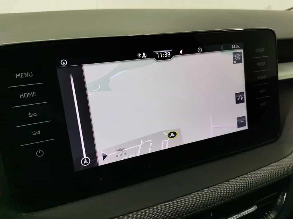 Skoda Fabia 1.0 TSI Ambition Tour Winter|LED|Navi|RFK 03/2024-photo-14
