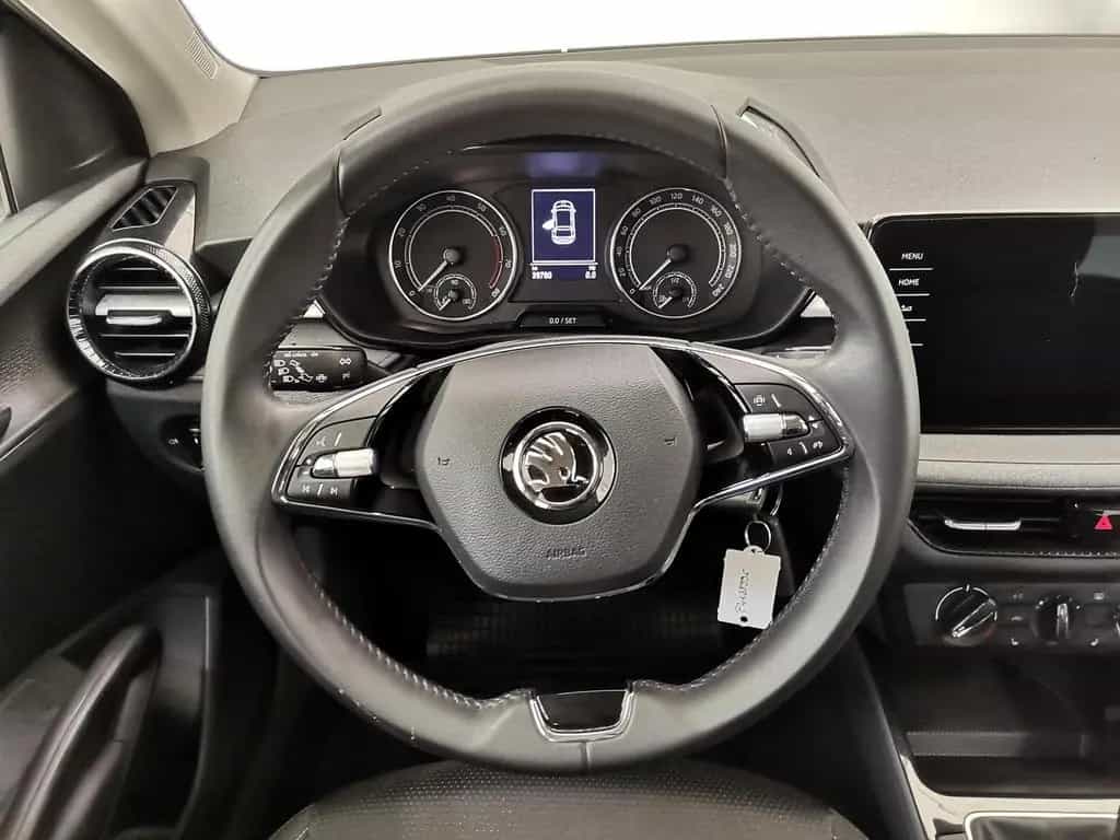 Skoda Fabia 1.0 TSI Ambition Tour Winter|LED|Navi|RFK 03/2024-photo-7